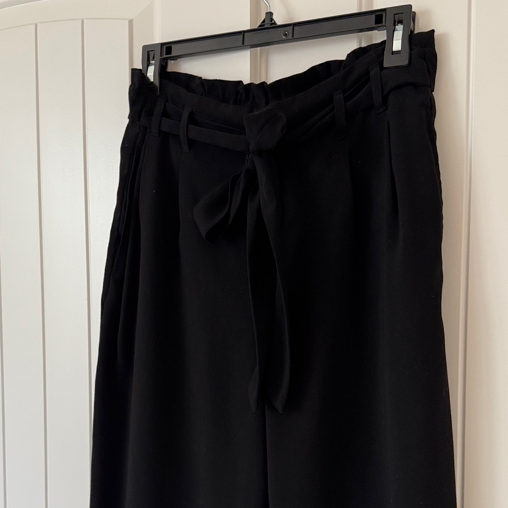 Zara cropped tie front pants